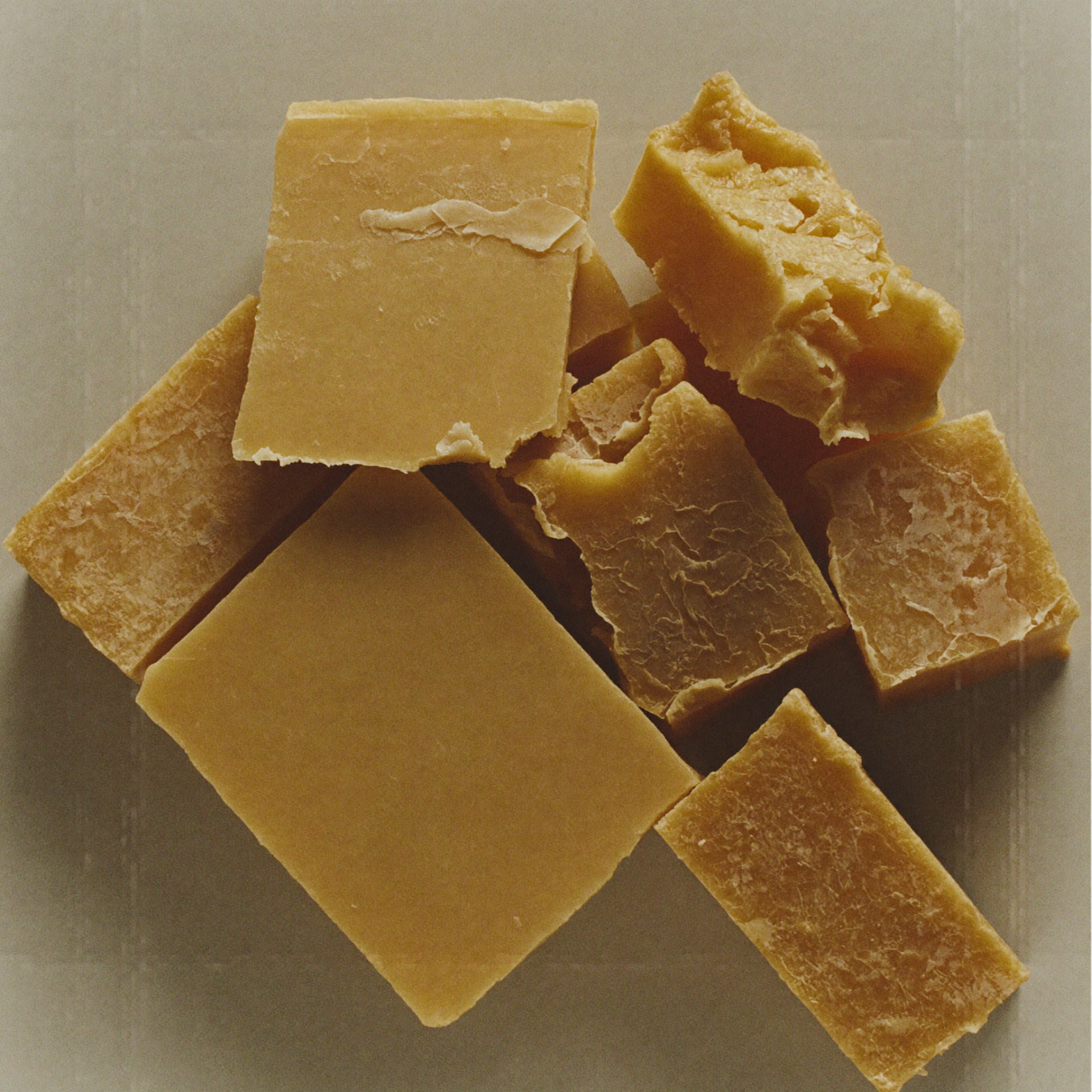 Pure natural beeswax, a protective skincare ingredient that helps seal in moisture and support the skin's natural barrier.